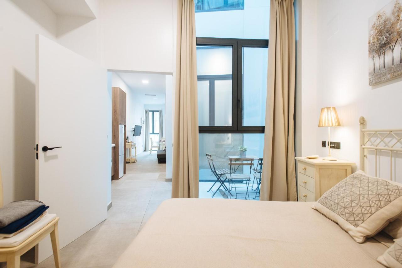 Apartamento Centrico En La Calle Cruz Verde, 10 Sevilla Kültér fotó
